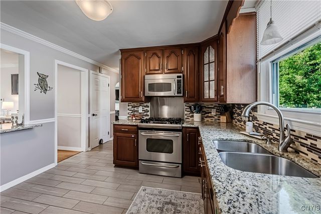 411 Linda View Lane, Utica, NY 13502