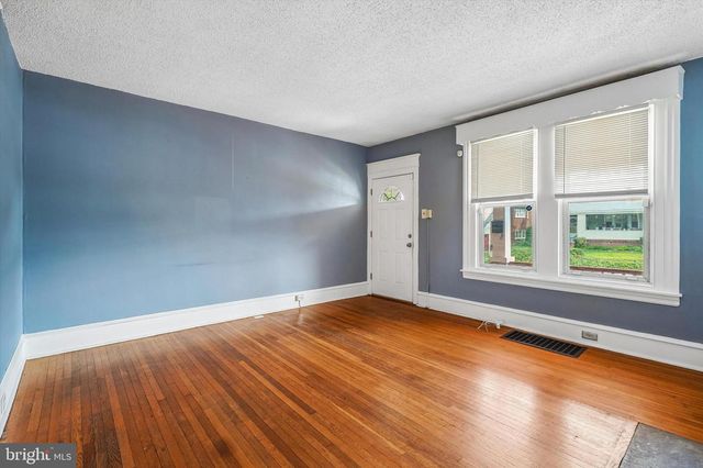 406 W FORNANCE ST, Norristown, PA 19401