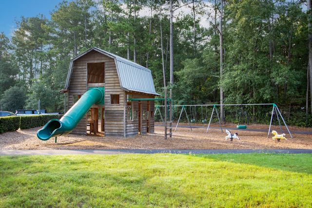 422 Bluebird Bend Street, Summerville, SC 29486