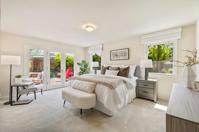 902 San Marcos Circle, Mountain View, CA 94043