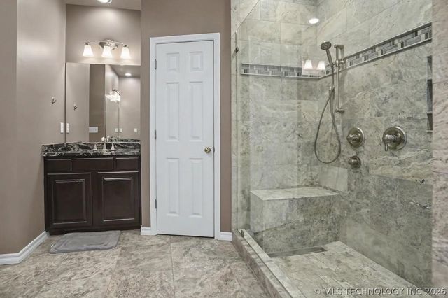 107 S Yellowood Avenue, Broken Arrow, OK 74012