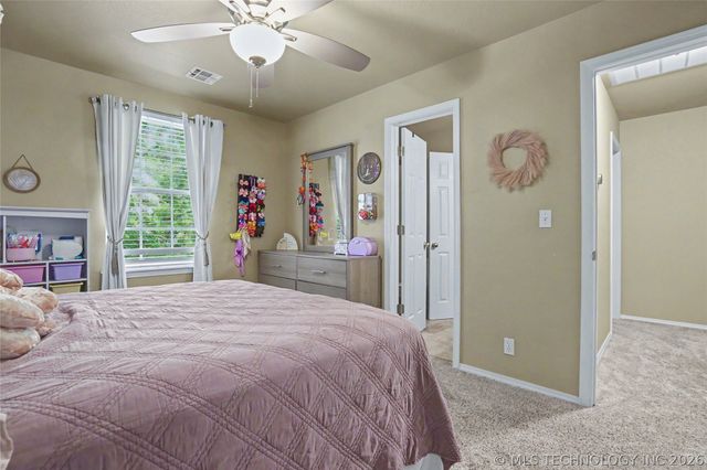 107 S Yellowood Avenue, Broken Arrow, OK 74012