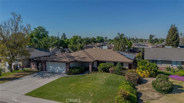 7800 Carol Sue Court, Bakersfield, CA 93308