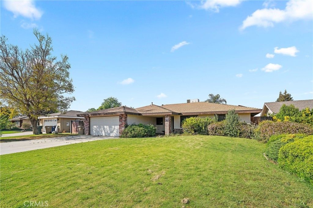 7800 Carol Sue Court, Bakersfield, CA 93308