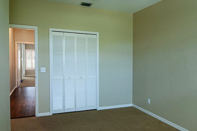 710 Timber Ridge Trail SW, Vero Beach, FL 32962