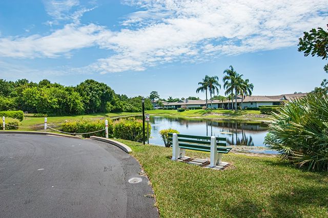 710 Timber Ridge Trail SW, Vero Beach, FL 32962