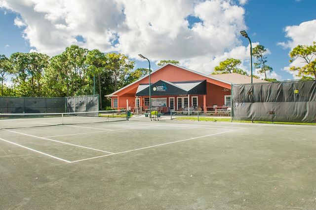 710 Timber Ridge Trail SW, Vero Beach, FL 32962