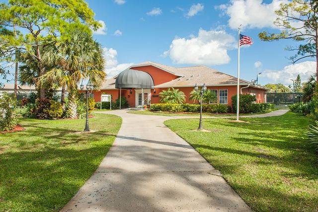 710 Timber Ridge Trail SW, Vero Beach, FL 32962