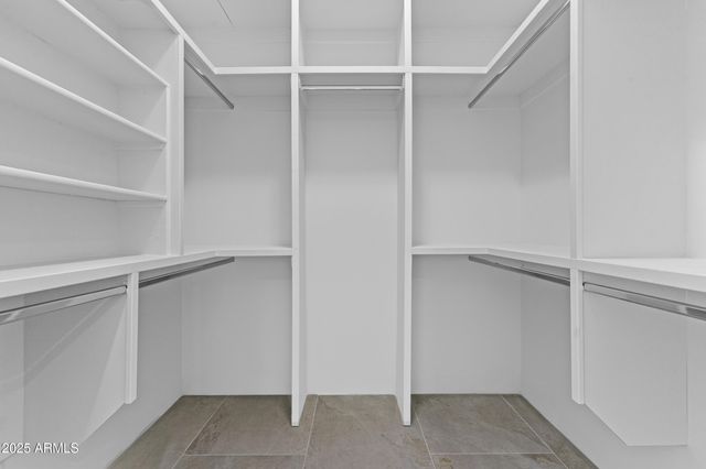 2617 W DESERT HILLS Drive, Phoenix, AZ 85086