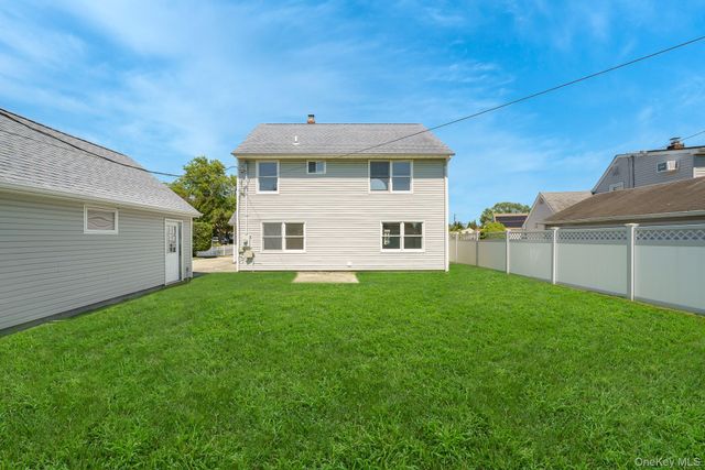 130 Coach Lane, Levittown, NY 11756