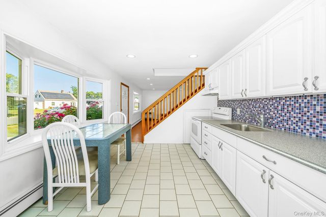 130 Coach Lane, Levittown, NY 11756