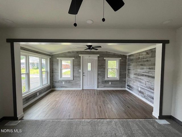 2519 Lima Avenue, Toledo, OH 43613
