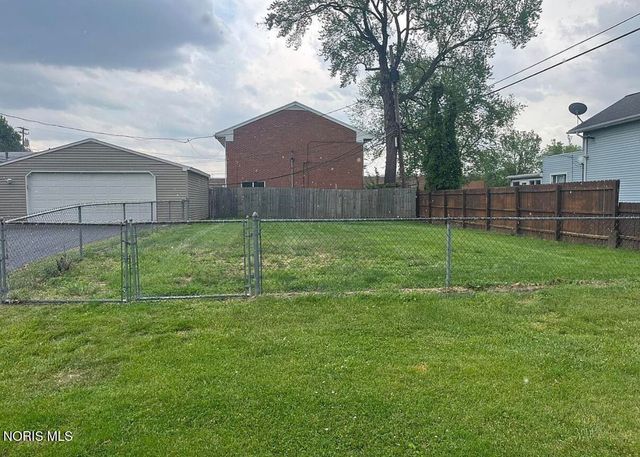 2519 Lima Avenue, Toledo, OH 43613
