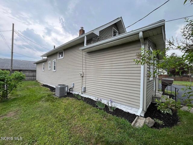 2519 Lima Avenue, Toledo, OH 43613