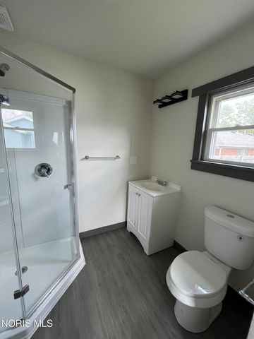 2519 Lima Avenue, Toledo, OH 43613