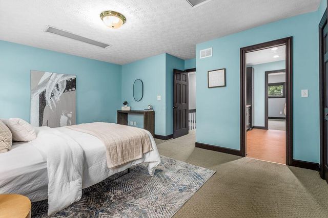 122 W North Broadway Street, Columbus, OH 43214