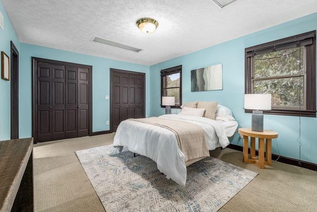 122 W North Broadway Street, Columbus, OH 43214