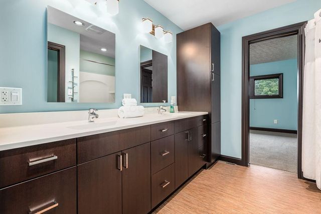 122 W North Broadway Street, Columbus, OH 43214