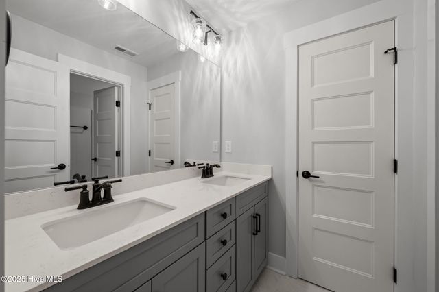 2426 Starling Lane, New Bern, NC 28562