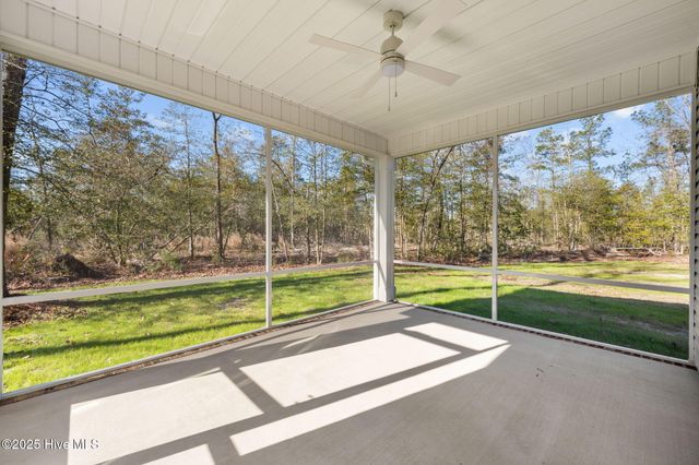 2426 Starling Lane, New Bern, NC 28562