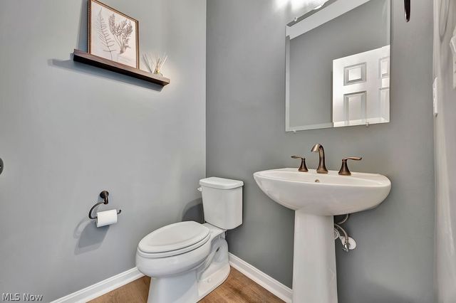 9729 Sommerville Street, Louisville, OH 44641