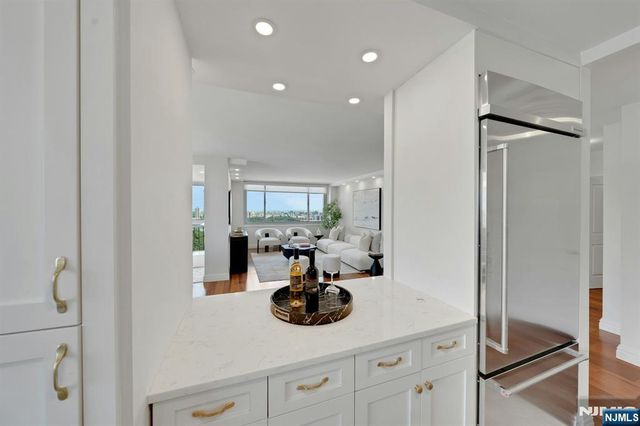 1600 Parker Avenue 15C, Fort Lee, NJ 07024