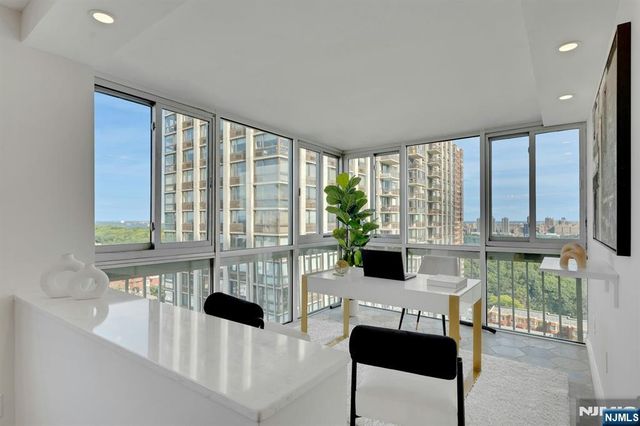 1600 Parker Avenue 15C, Fort Lee, NJ 07024