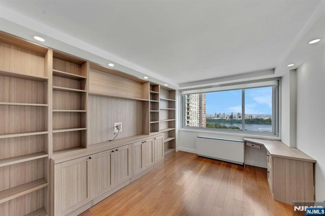 1600 Parker Avenue 15C, Fort Lee, NJ 07024