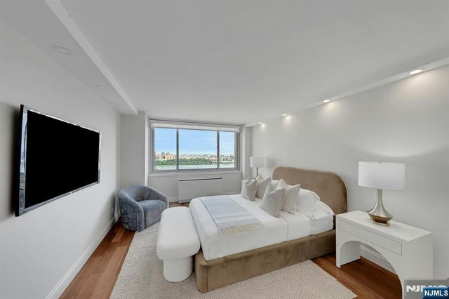 1600 Parker Avenue 15C, Fort Lee, NJ 07024