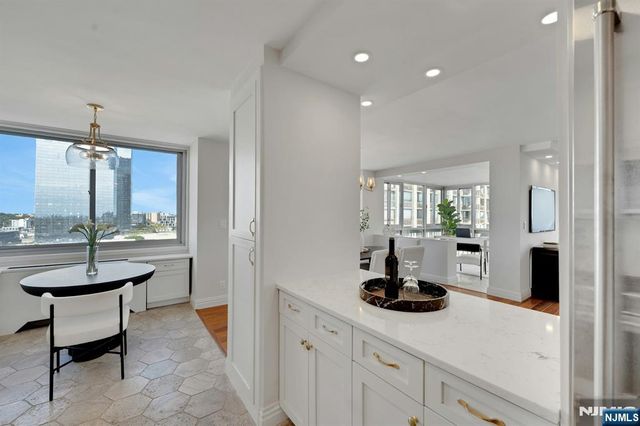 1600 Parker Avenue 15C, Fort Lee, NJ 07024