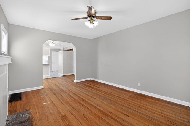 529 Larcomb Avenue, Columbus, OH 43223