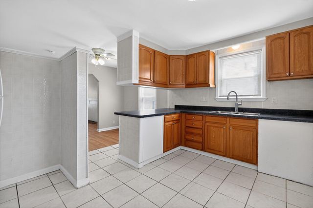 529 Larcomb Avenue, Columbus, OH 43223