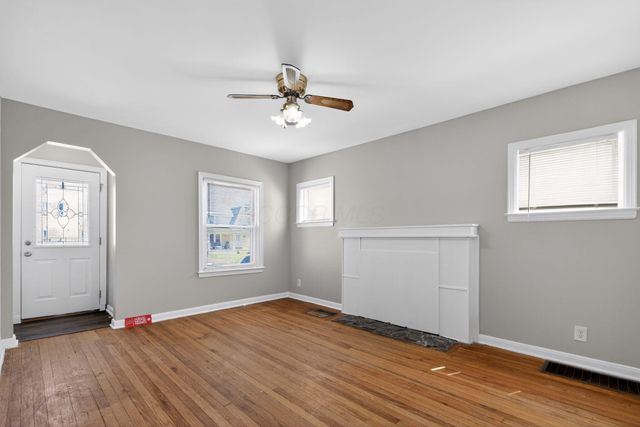 529 Larcomb Avenue, Columbus, OH 43223