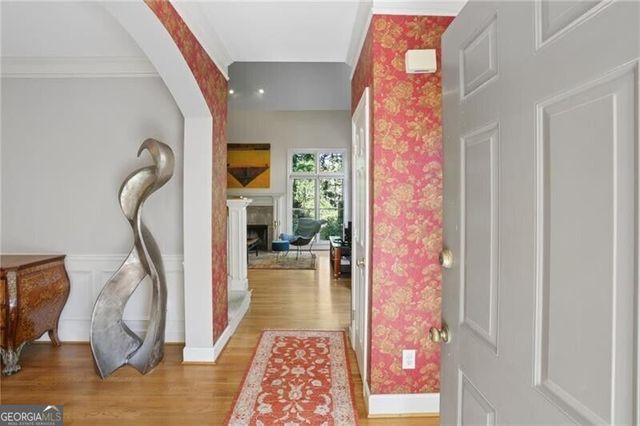 2264 Lenox Ridge Court NE, Brookhaven, GA 30319