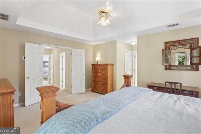 2264 Lenox Ridge Court NE, Brookhaven, GA 30319