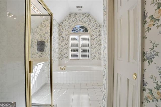 2264 Lenox Ridge Court NE, Brookhaven, GA 30319
