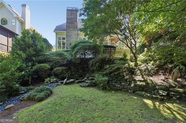 2264 Lenox Ridge Court NE, Brookhaven, GA 30319