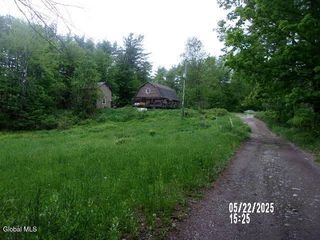 271 Hickey Road, Hampton, NY 12837