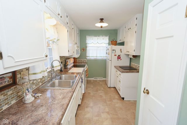 8410 Warrington Drive, Indianapolis, IN 46234