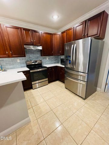 790 Hill Lane, Bracey, VA 23919