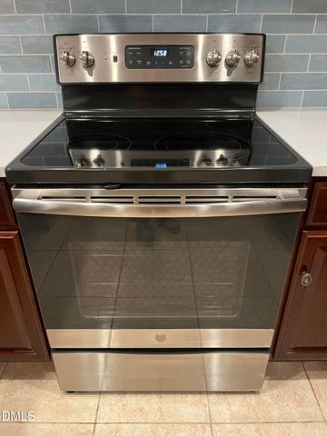 790 Hill Lane, Bracey, VA 23919