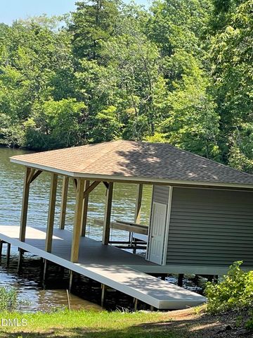 790 Hill Lane, Bracey, VA 23919