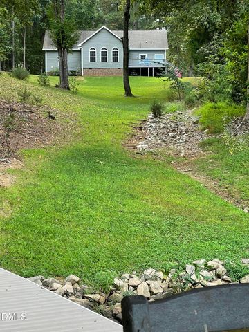 790 Hill Lane, Bracey, VA 23919