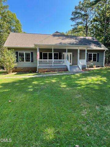 790 Hill Lane, Bracey, VA 23919
