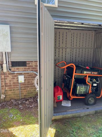 790 Hill Lane, Bracey, VA 23919