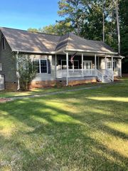 790 Hill Lane, Bracey, VA 23919