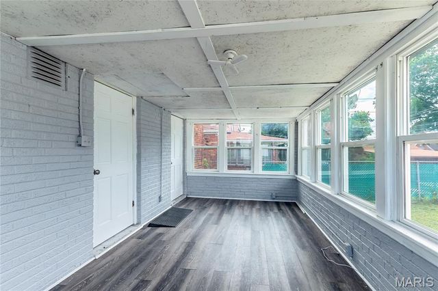 5054 Fyler Avenue, St Louis, MO 63139