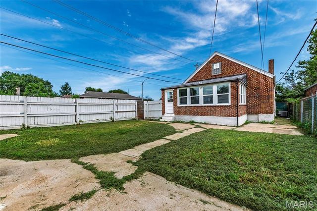 5054 Fyler Avenue, St Louis, MO 63139