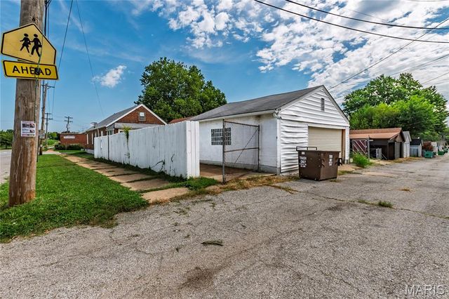 5054 Fyler Avenue, St Louis, MO 63139
