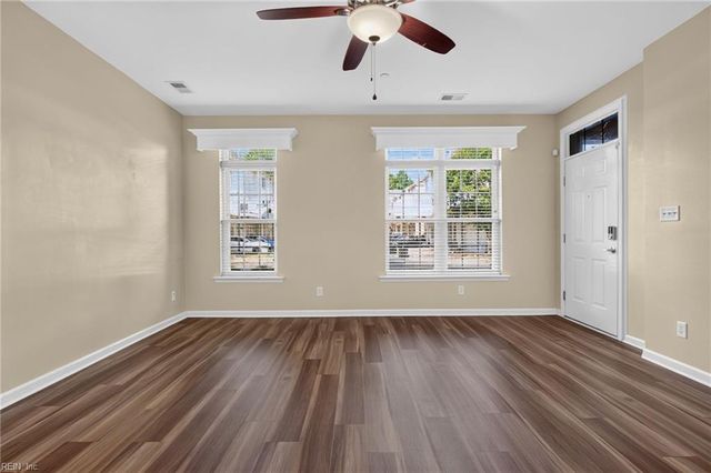 113 Zenith Loop LOOP, Newport News, VA 23601